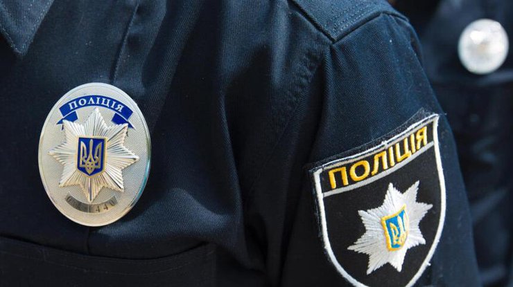 Патрульного избили коллеги/ Фото: dtv.dn.ua