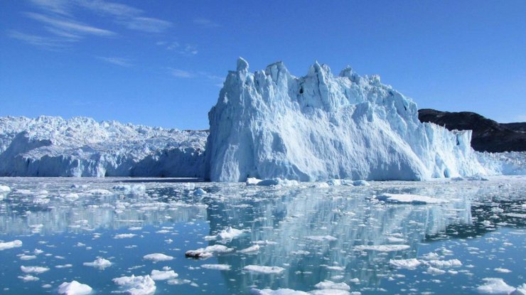 Гренландские ледники тают/ Фото: versiya.info