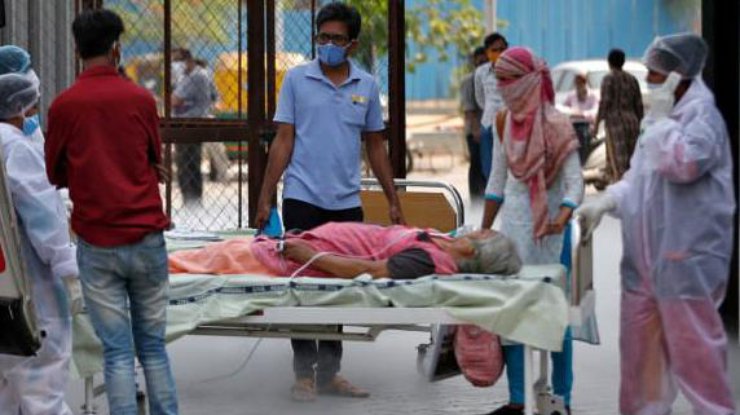 Фото: в Индии бушует коронавирус / AGENCIES