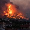 В Греции экстренно эвакуируют села и монастыри: что произошло