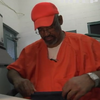 Погана їжа та багато роботи: як працюють платні в'язниці в США