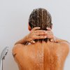 Почему опасно принимать часто горячий душ