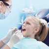 Скандал в Ирпене: ребенку удалили сразу 12 зубов без согласия матери