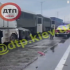 У Києві зіткнулися одразу шість вантажівок