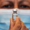 Британия передаст миру 100 миллионов доз COVID-вакцины