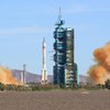 Китай отправил в космос экипаж для строительства орбитальной станции (видео)