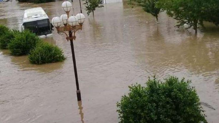 Последствия дождя в Керчи / Фото: kerch.fm
