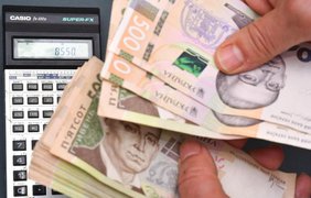 С 1 июля миллиону украинцев поднимут пенсию: названа сумма доплаты