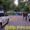 В Киеве подростки-ромы устроили тройное ДТП: отбивать пришел весь табор (видео)