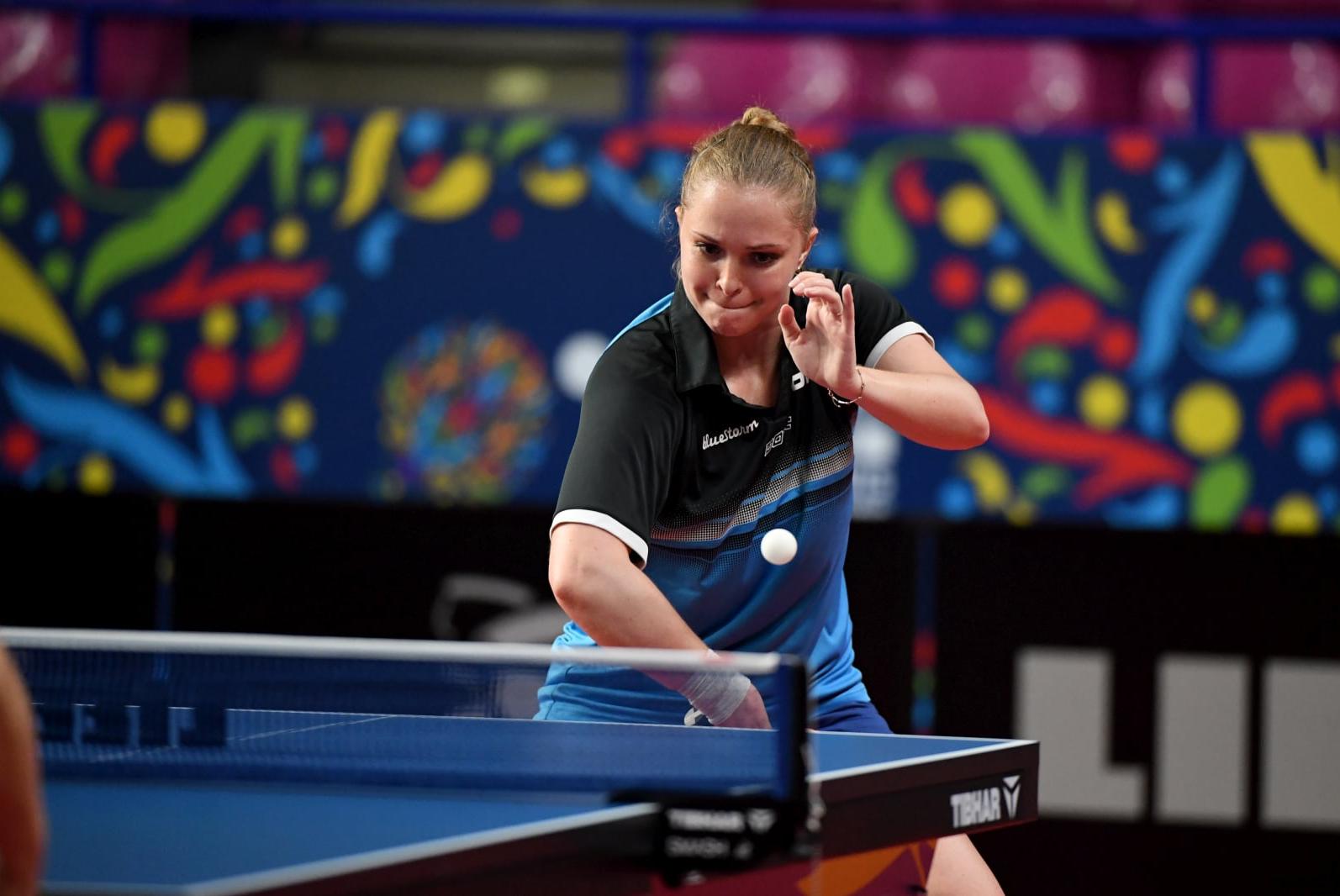 Украинка Маргарита Песоцкая дошла до полуфинала, где уступила представительнице Германии Ксионе Шан - 0:4 (6:11, 9:11, 7:11, 4:11). Это вторая награда для Украины на чемпионате Европы. Ранее "бронзу" в парном разряде завоевали Татьяна Биленко и Анна Гапонова 