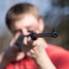 В Херсонской области 9-летний мальчик выстрелил в бабушку из ружья