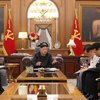 Ким Чен Ын сильно похудел и вызвал новую волну слухов о его здоровье (фото, видео)