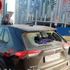 В Киеве авто разбили и "короновали" головой коровы (фото)