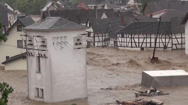 Наводнение в Германии / Фото: twitter.com/ConsentCritical