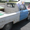 Біля Дніпра люди влаштували виставку ретро-автомобілів