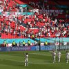 Матч Украина - Англия: УЕФА аннулировал билеты фанатов из Британии
