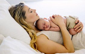 Бывшая жена Джонни Деппа Эмбер Херд впервые стала мамой