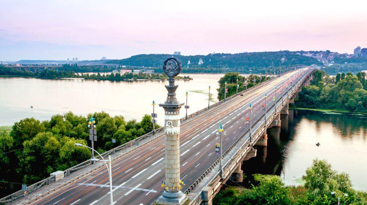 Фото: мост Патона / kyivmaps.com