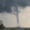 Кирилловку атакуют торнадо, град и шторм (видео)