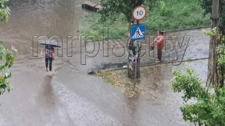 Ливень затопил Мариуполь / Фото: mrpl.city 