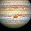 "Парящий" спутник: около Юпитера обнаружили водяные испарения