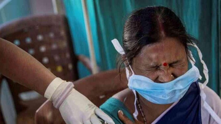 Вакцинация в Индии/ Фото: gujaratsamachar.com
