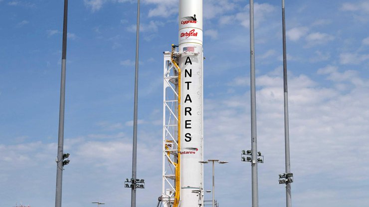 Ракета Antares/ Фото: naked-science.ru
