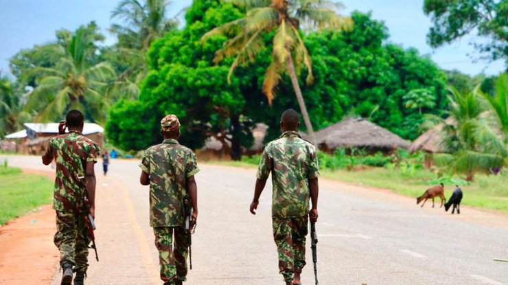 Боевики в Африке/ Фото: dailyadvent.com