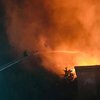 В Запорожье прогремел взрыв, горит многоэтажка (видео)