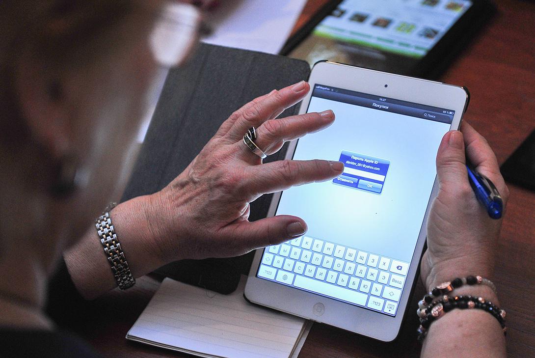 Президент Украины Владимир Зеленский подписал закон "Об особенностях предоставления публичных (электронных публичных) услуг"