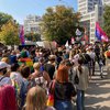 "Надо вакцинацию от дискриминации": в Харькове мирно прошел ЛГБТ-марш (видео)