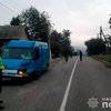 Под Черновцами мотоцикл врезался в микроавтобус: погибли двое парней (фото) 