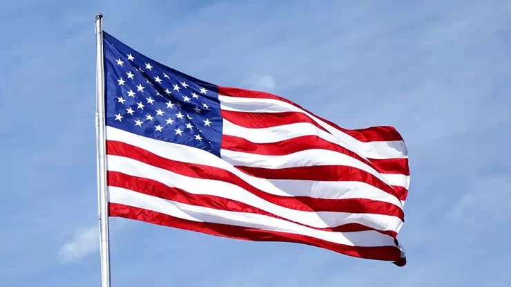 Фото: флаг США / prousa.info