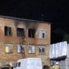 Выпрыгивали из окна: в Киеве ночью сгорел хостел (фото) 