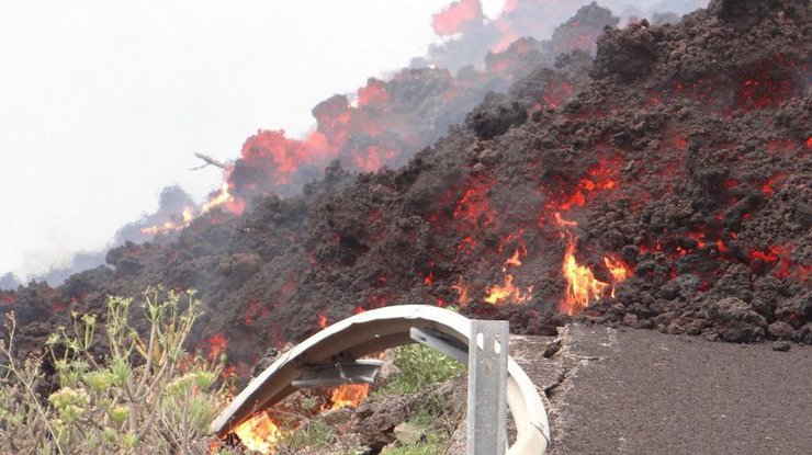 Фото: извержение вулкана на Канарах / liga.net