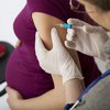 В США призывают беременных вакцинироваться от COVID