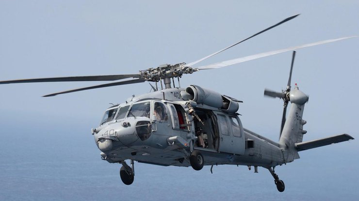 Вертолет упал в Тихий океан/ фото: GoodFon