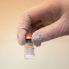 Третья доза вакцины Sinovac повышает защиту от штамма "Дельта" - СМИ