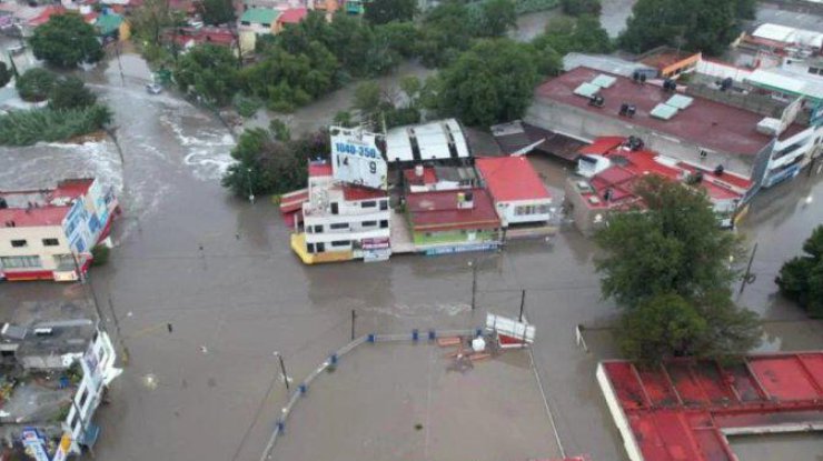 Масштабное наводнение в Мексике/ фото: Фокус