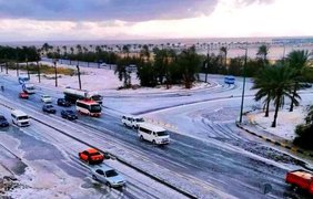 В Хургаде выпали снег и град (видео)