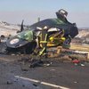 Авто разорвало на две части: в Харькове такси попало в жуткое ДТП (фото) 