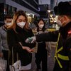 В Китае открыли лагеря для инфицированных коронавирусом (видео)