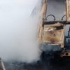 Под Днепром дотла сгорел пассажирский автобус (фото)