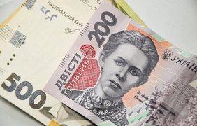 Пенсии в Украине: кто получает ежемесячно больше 90 тысяч гривен
