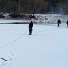 В Житомирской области водолазы вытащили из реки 35-летнего мертвого рыбака (фото) 
