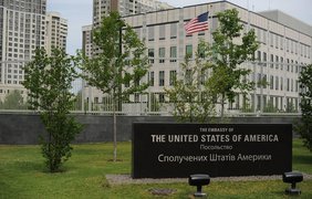 США эвакуируют своих дипломатов из Украины: что произошло