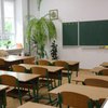 Все школы Львова срочно эвакуируют