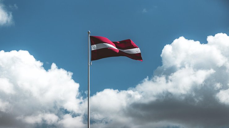 Фото: флаг Латвии
