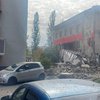 У Бєлгороді уламки ракети впали на багатоповерхівку (фото, відео)