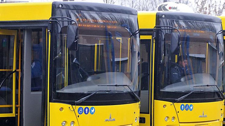 Автобуси у Києві
